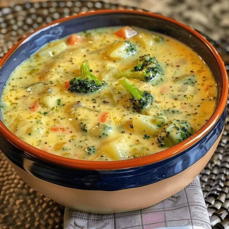 Creamy Broccoli and Potato Soup