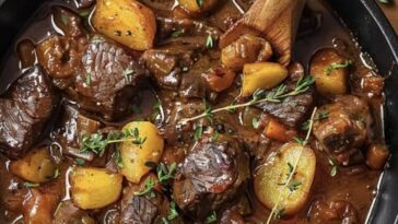 Hearty Homestyle Beef Stew with Root Vegetables